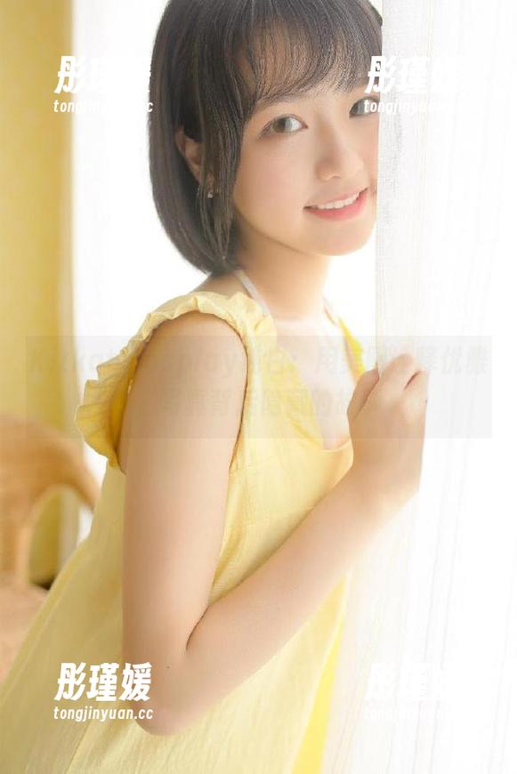 Kitkat Cosplay纯白：用美图诠释优雅，写真背后隐藏的故事
